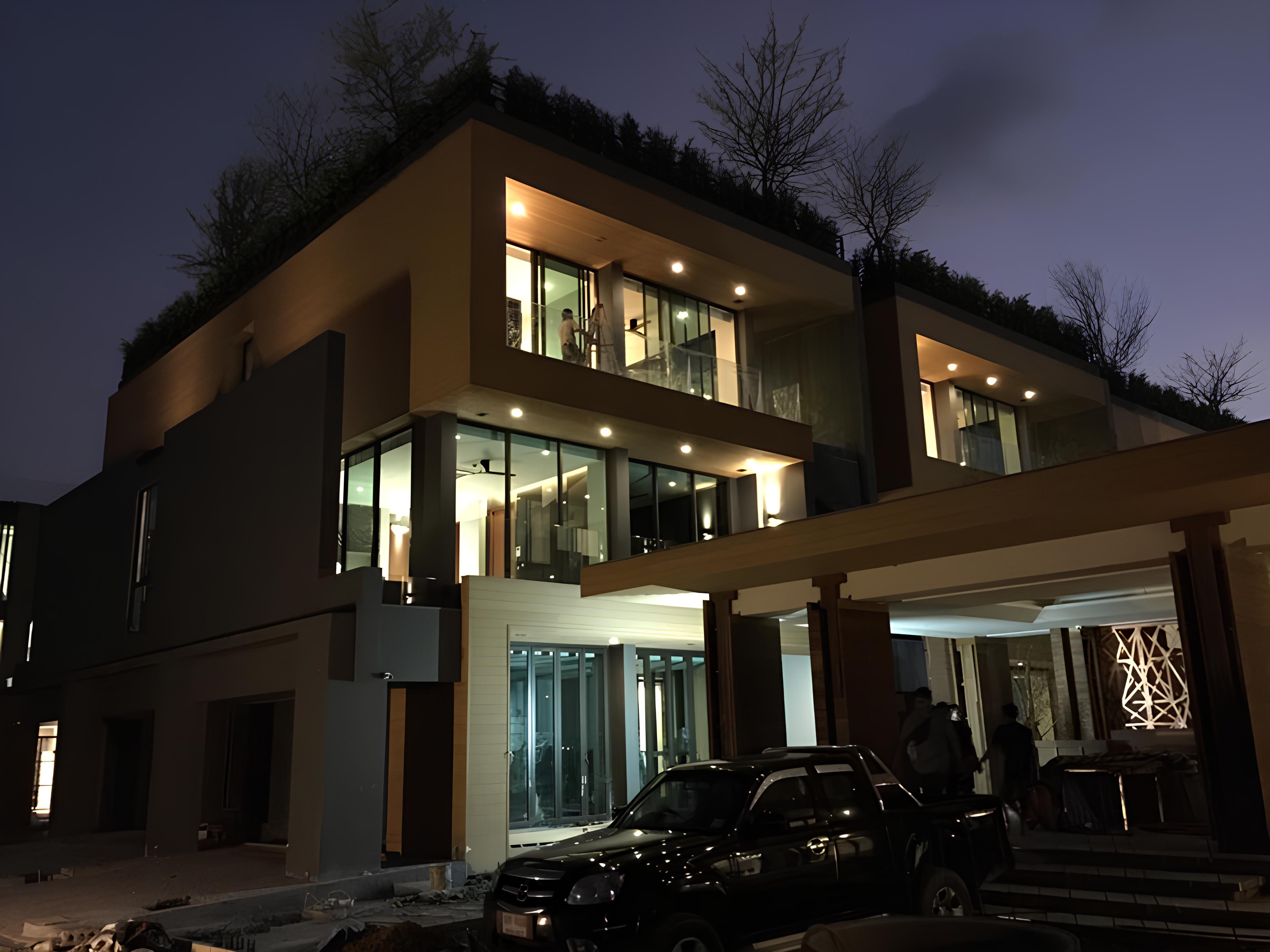 GLAM HABITAT HOTEL (30 key + 3 Villa)